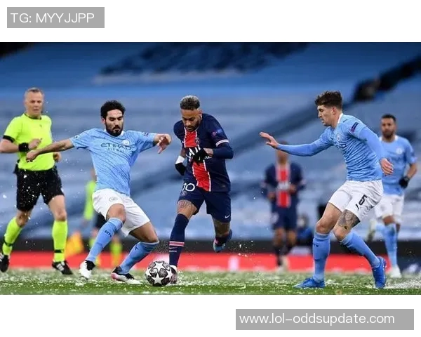 西甲激战巴黎圣日耳曼凭乌龙球险胜巴萨全场沸腾