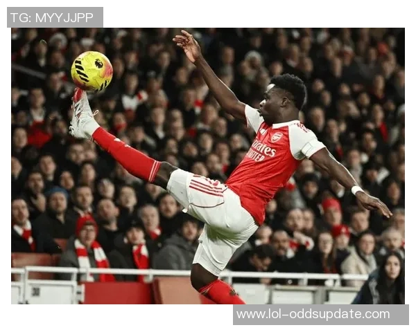 中超精彩对决AC米兰大胜阿森纳乌龙球引发全场狂欢与转会传闻